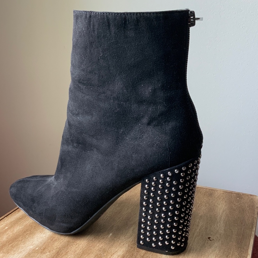 Beautiful Studded Heel Black Suede Boots